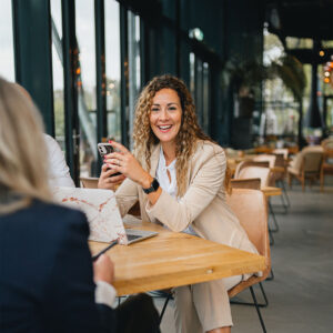Van belofte naar praktijk- zo laat je écht zien dat mensen centraal staan